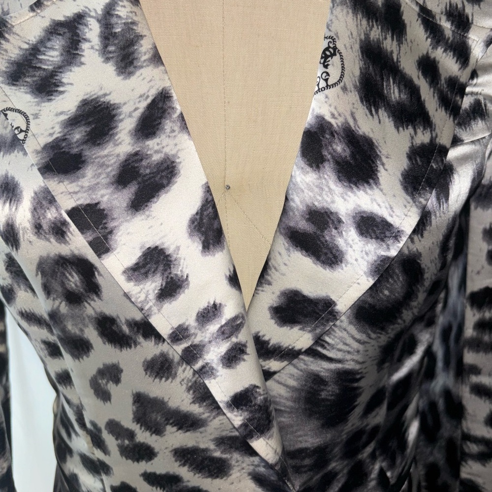 🖤🔥 RARE Thomas Wylde B&W Leopard Tuxedo Jacket | Detachable Tail | Size 6 🤘✨ - Picture 4 of 10
